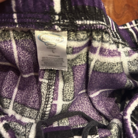 Mens- LSU lounge pants Purple Plaid - Picture 3 of 4